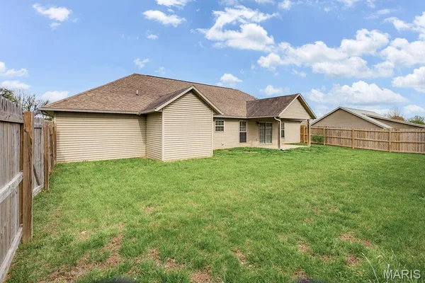 $298,000 | 330 Briar Crest Drive, Jackson, MO 63755