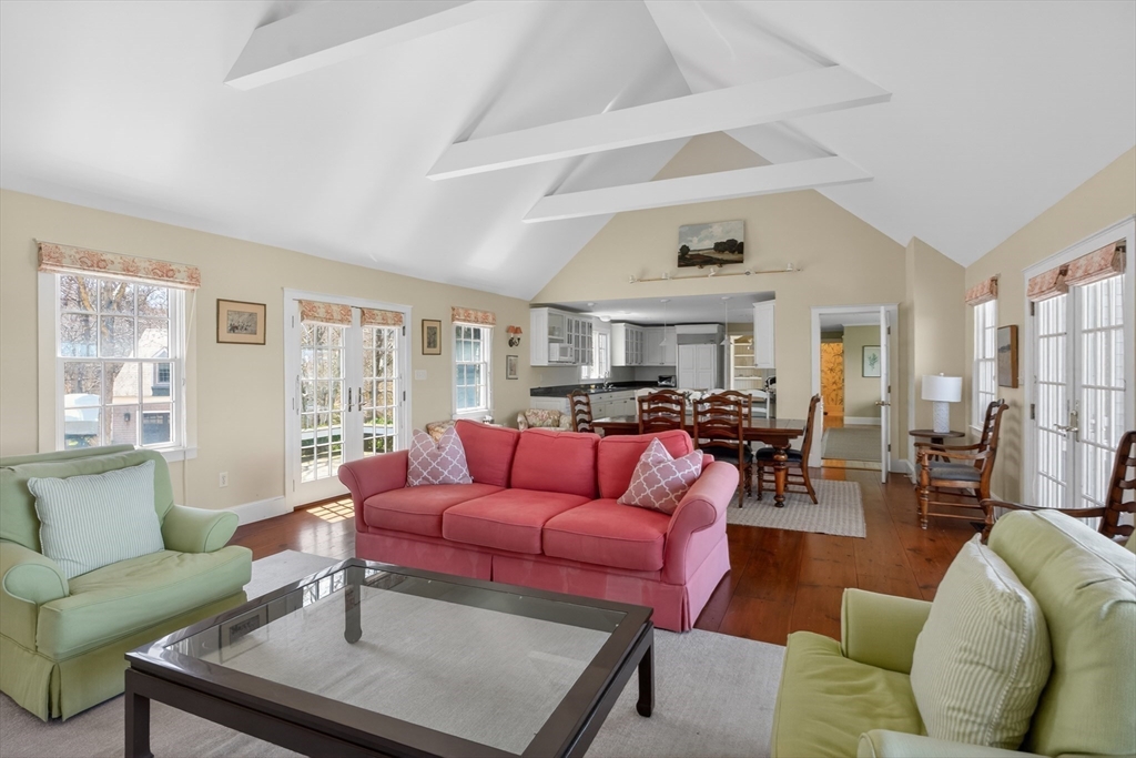 23 Beetle Swamp Road Edgartown, MA 02539 - Photo 8 of 40