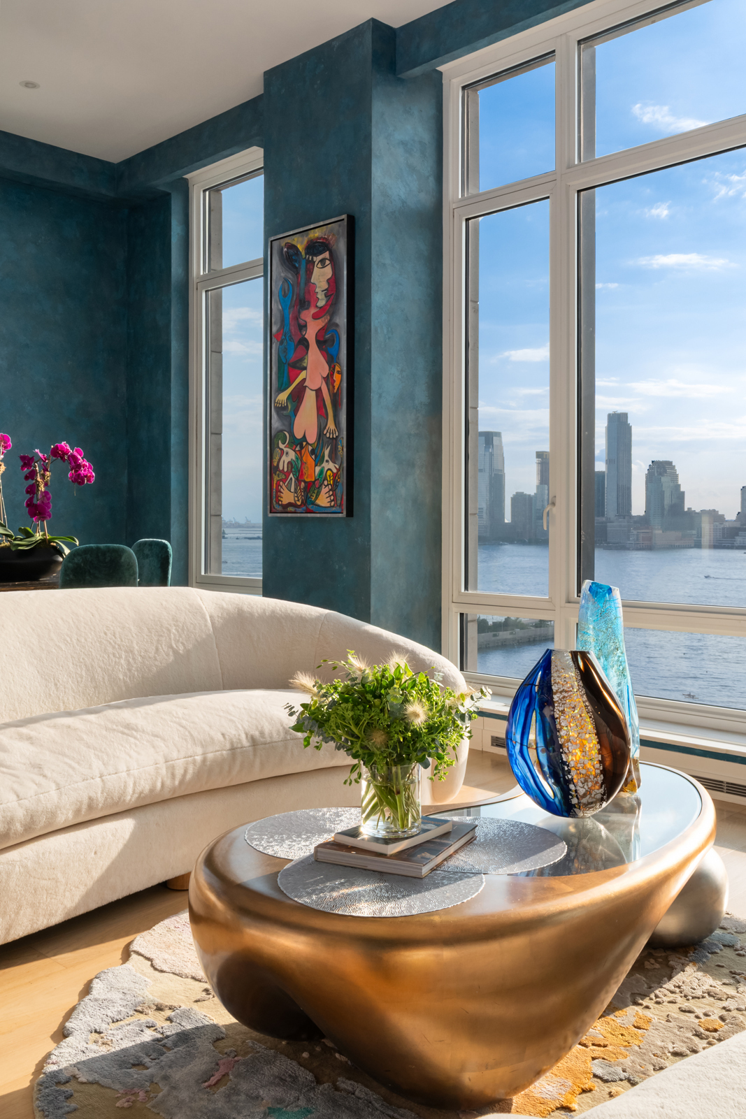 70 Vestry Street, Unit PHS Manhattan, NY 10013 - Photo 3 of 34 a living room with furniture and a potted plant