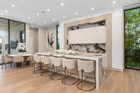 $29,995,000 | 2560 Del Lago Drive, Fort Lauderdale, FL 33316
