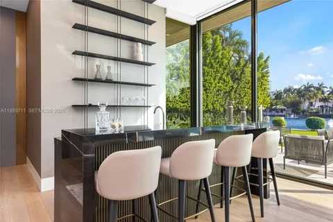 $29,995,000 | 2560 Del Lago Drive, Fort Lauderdale, FL 33316