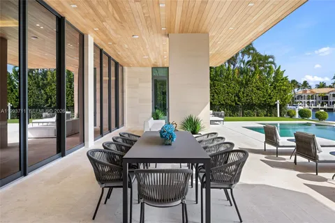 $29,995,000 | 2560 Del Lago Drive, Fort Lauderdale, FL 33316