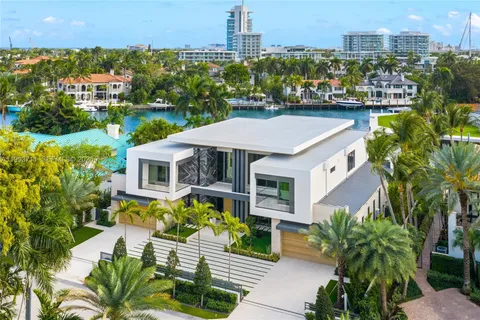 $29,995,000 | 2560 Del Lago Drive, Fort Lauderdale, FL 33316