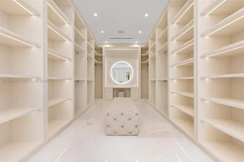 $29,995,000 | 2560 Del Lago Drive, Fort Lauderdale, FL 33316