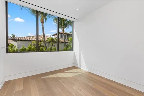 $29,995,000 | 2560 Del Lago Drive, Fort Lauderdale, FL 33316