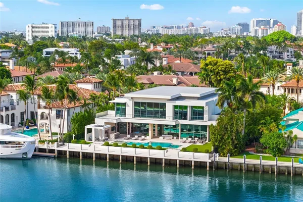 $29,995,000 | 2560 Del Lago Drive, Fort Lauderdale, FL 33316