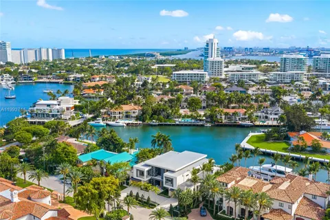 $29,995,000 | 2560 Del Lago Drive, Fort Lauderdale, FL 33316