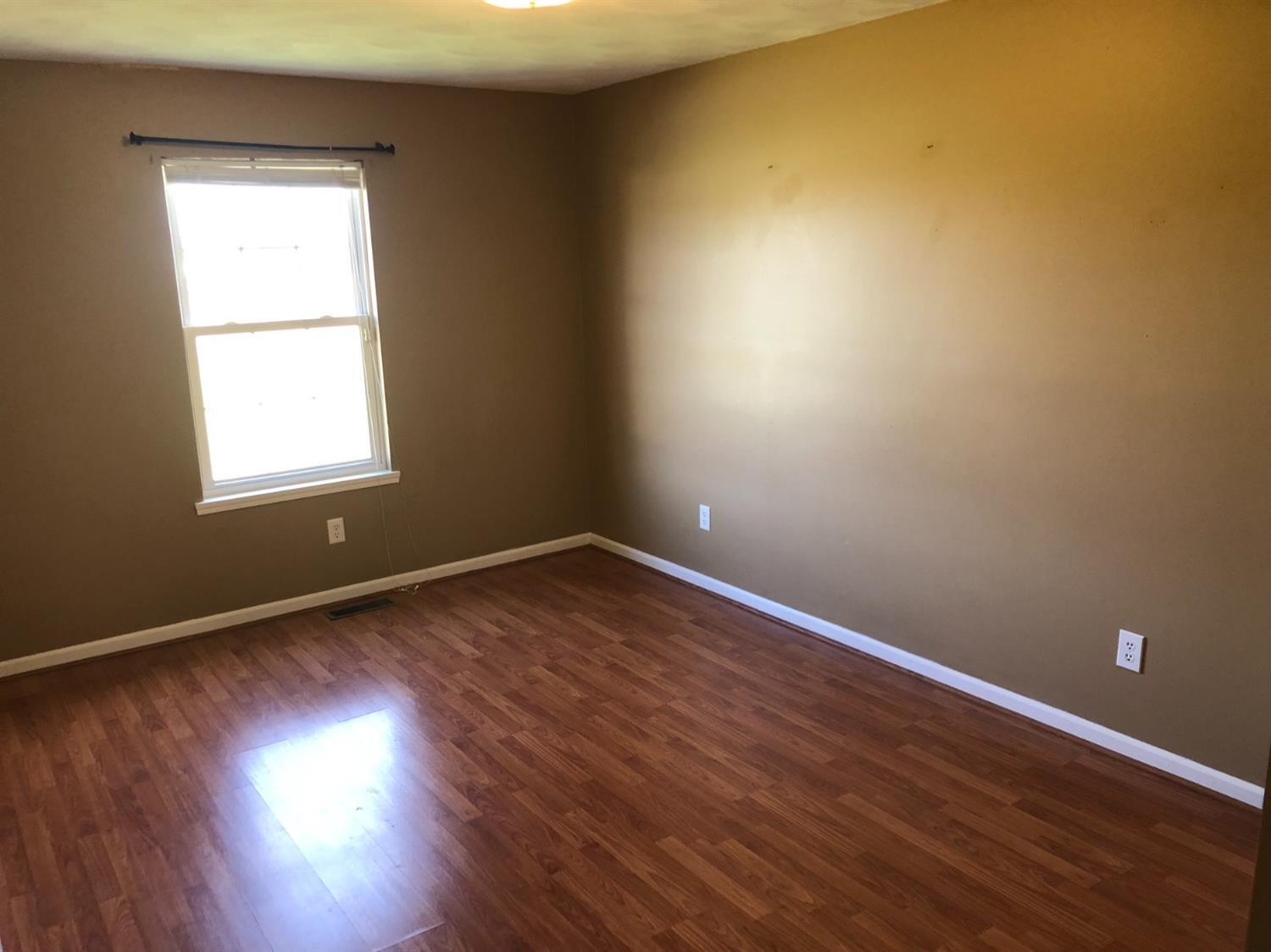 9048 Black Rabbit Road Leesburg, OH 45135 - Photo 11 of 14