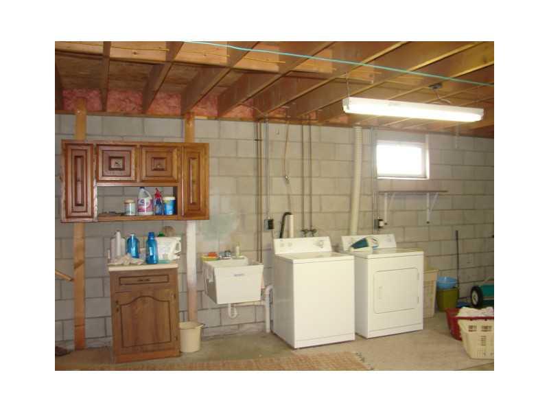 141 Rolling Hill Road Boswell, PA 15531 - Photo 10 of 12 Other. Laundry