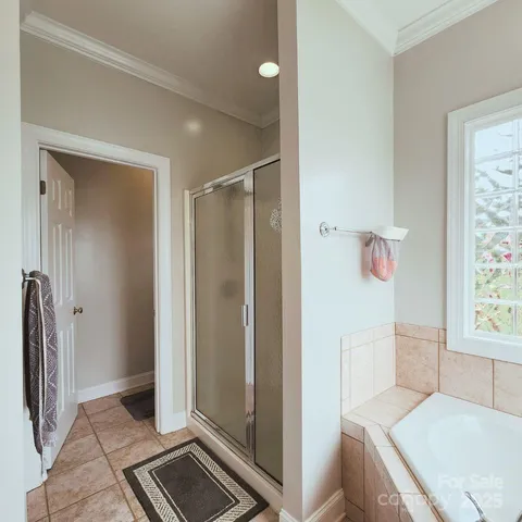 $729,900 | 1081 Horse Rock Road, Hickory, NC 28602