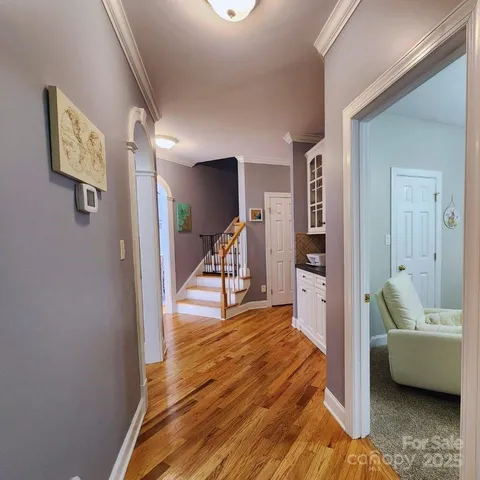 $729,900 | 1081 Horse Rock Road, Hickory, NC 28602