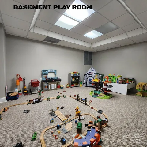 $729,900 | 1081 Horse Rock Road, Hickory, NC 28602