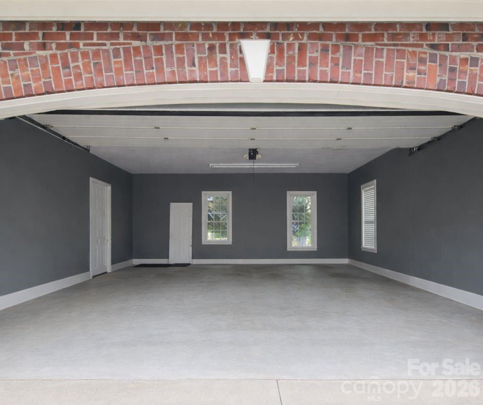 1081 Horse Rock Road Hickory, NC 28602 - Photo 5 of 30