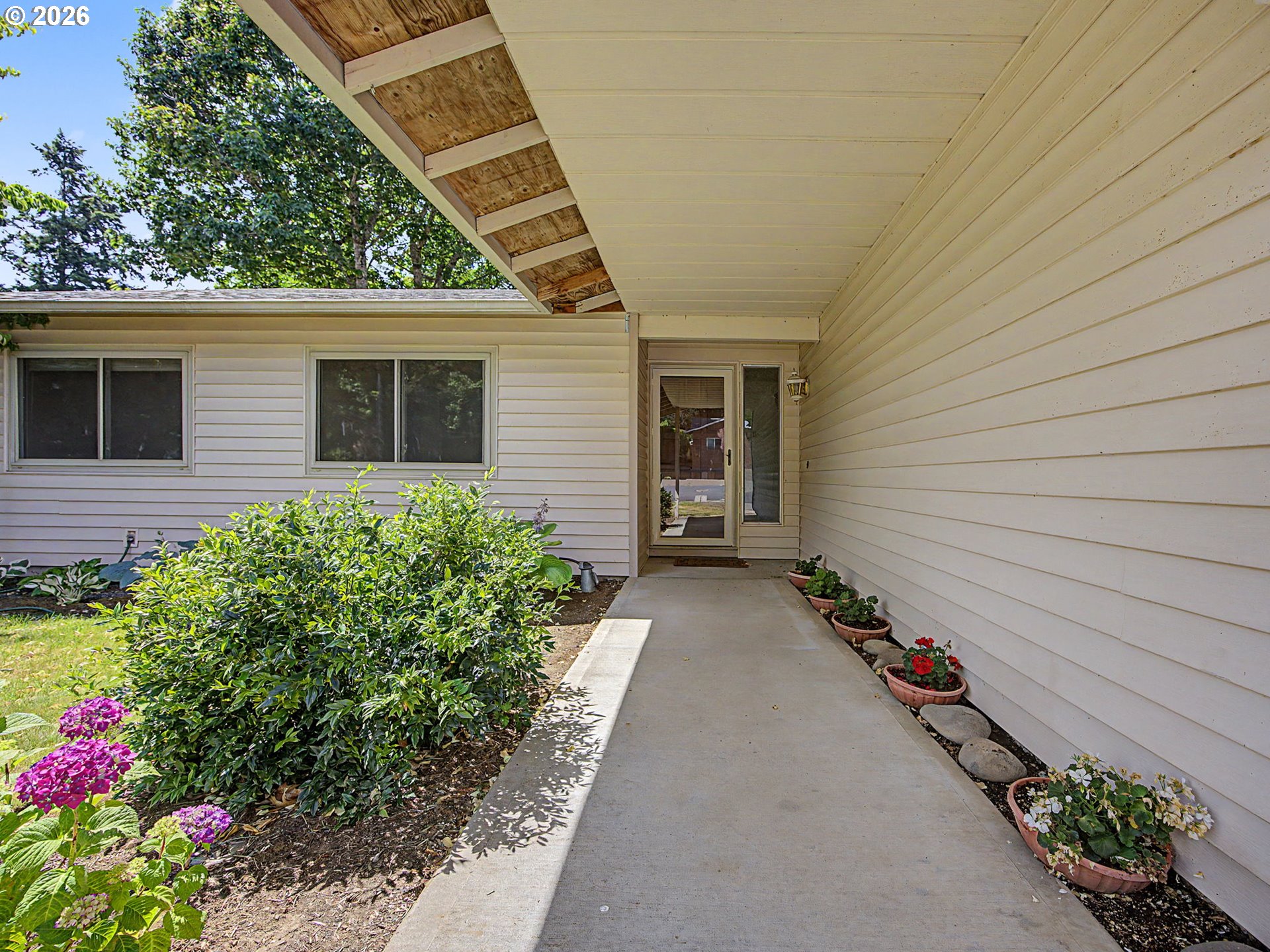 3550 Southwest 2nd Street Gresham, OR 97030 - Photo 4 of 45