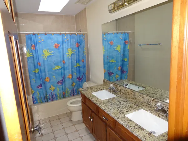 $3,990 | 2619 Modaff Road, Naperville, IL 60565