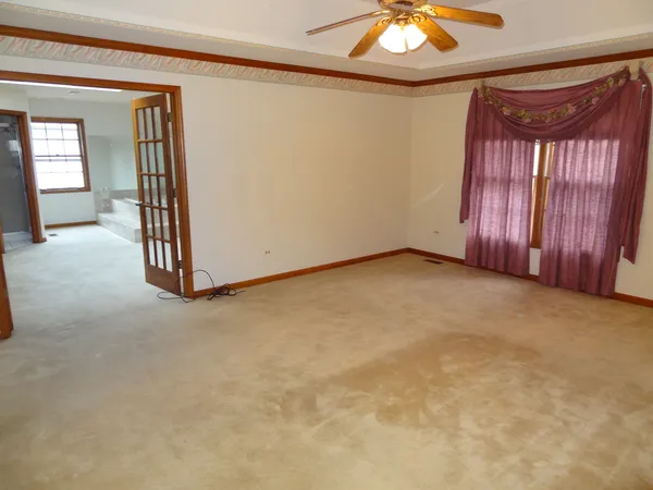 $3,990 | 2619 Modaff Road, Naperville, IL 60565