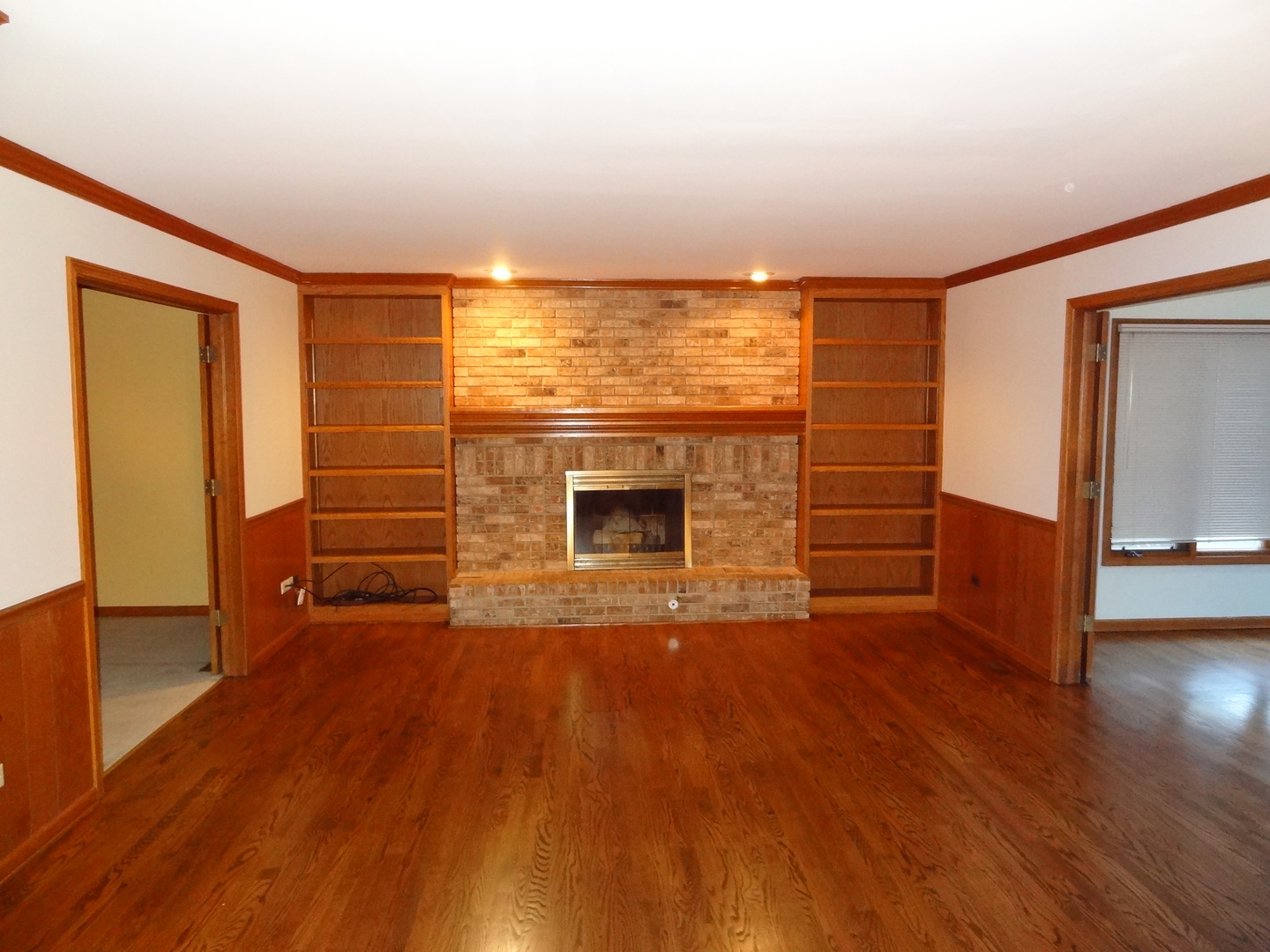 2619 Modaff Road Naperville, IL 60565 - Photo 8 of 21