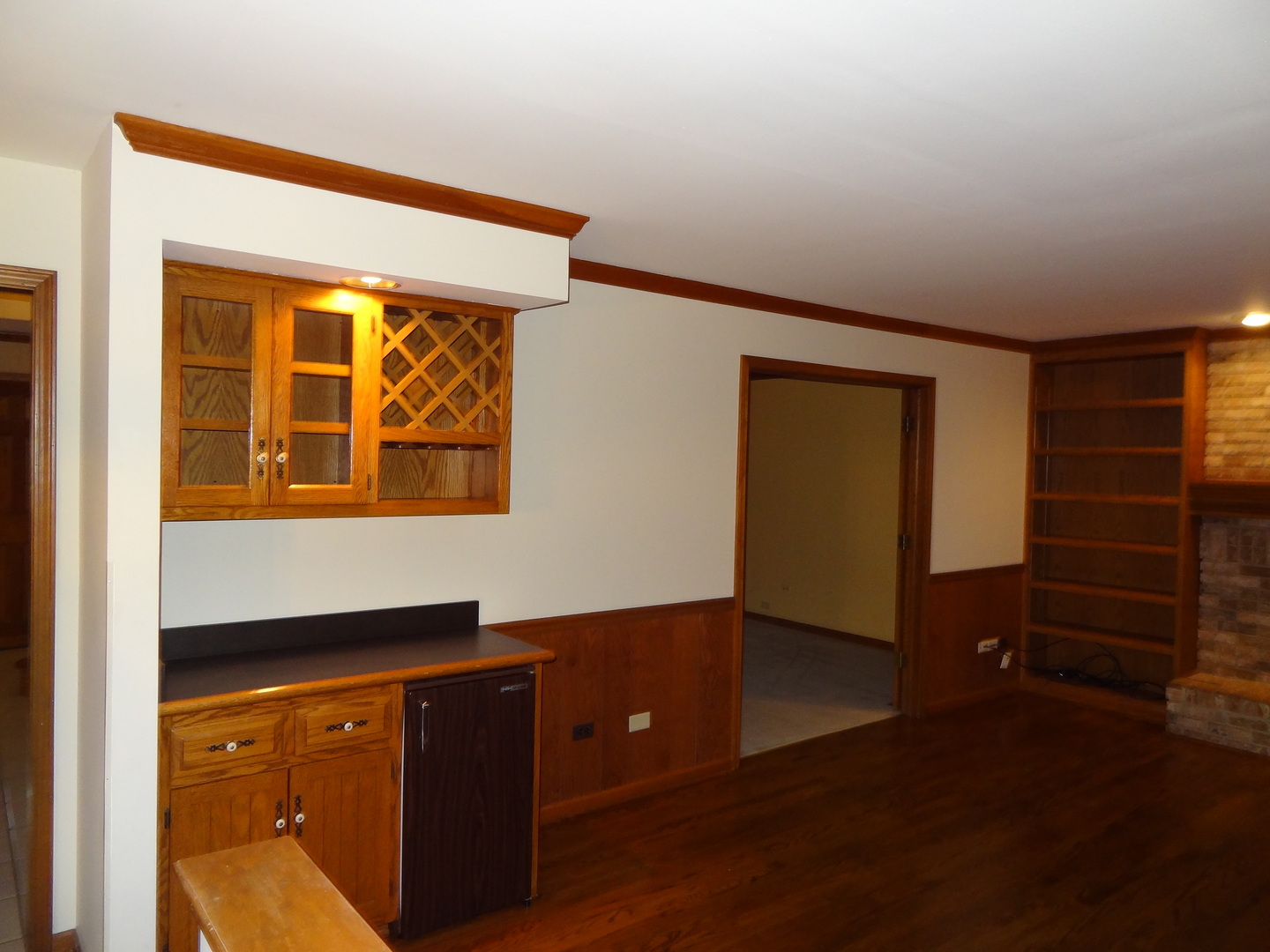 2619 Modaff Road Naperville, IL 60565 - Photo 9 of 21
