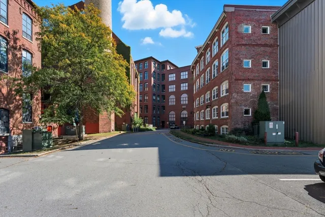 $250,000 | 200 Market Street, Unit 3002, Lowell, MA 01852
