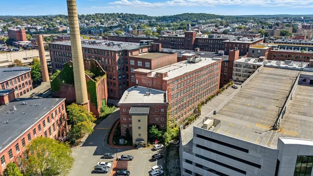 $250,000 | 200 Market Street, Unit 3002, Lowell, MA 01852