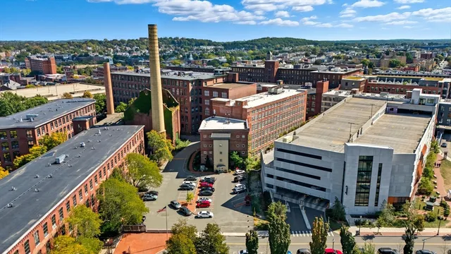 $250,000 | 200 Market Street, Unit 3002, Lowell, MA 01852