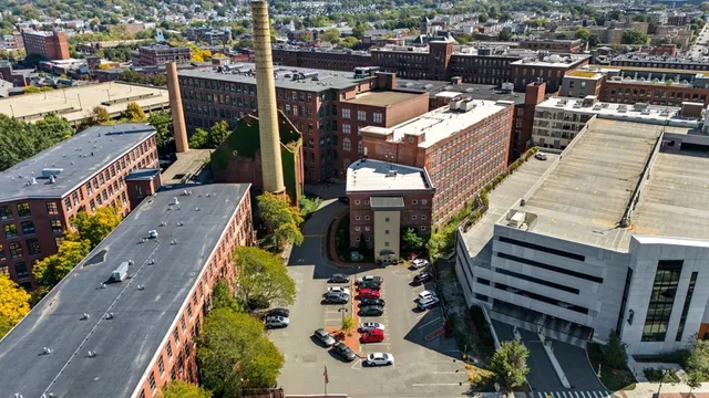 $250,000 | 200 Market Street, Unit 3002, Lowell, MA 01852