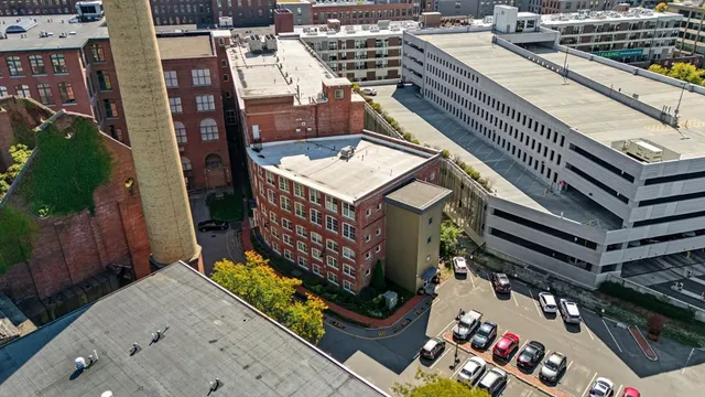 $250,000 | 200 Market Street, Unit 3002, Lowell, MA 01852