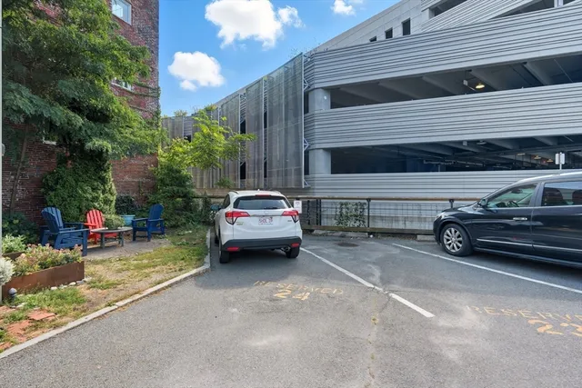 $250,000 | 200 Market Street, Unit 3002, Lowell, MA 01852