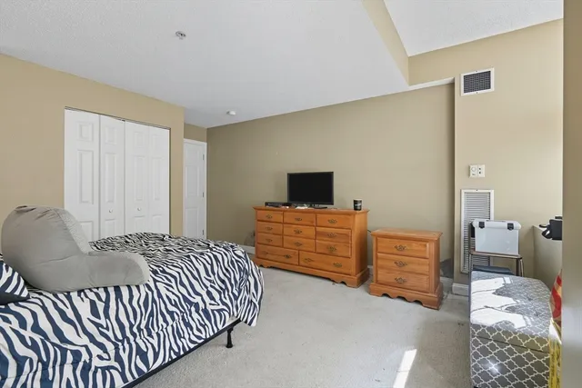 $250,000 | 200 Market Street, Unit 3002, Lowell, MA 01852