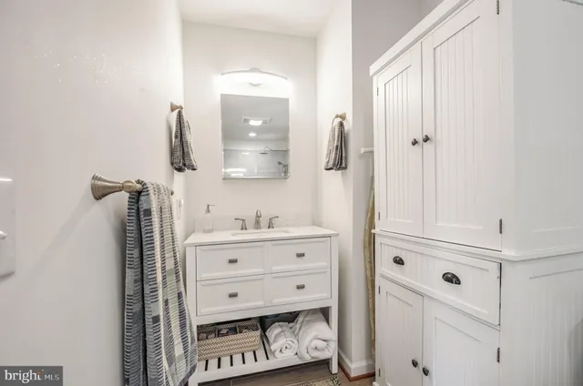 $799,000 | 9193 Crescent Lane, La Plata, MD 20646