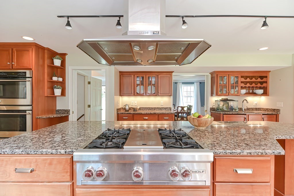 9 Delaware Road Medfield, MA 02052 - Photo 10 of 42 Gallery Image 10