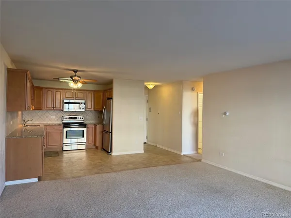 $1,700 | 9625 Center Avenue, Unit 5A, Denver, CO 80247