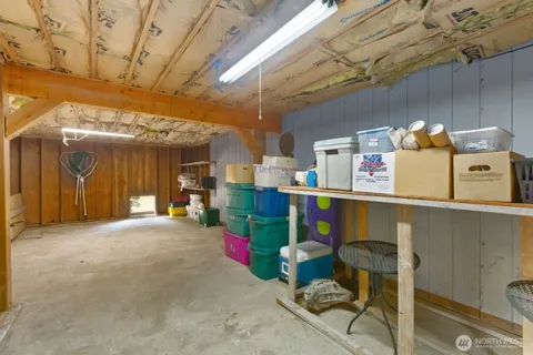 $1,100,000 | 38505 Southeast 86th Place, Snoqualmie, WA 98065