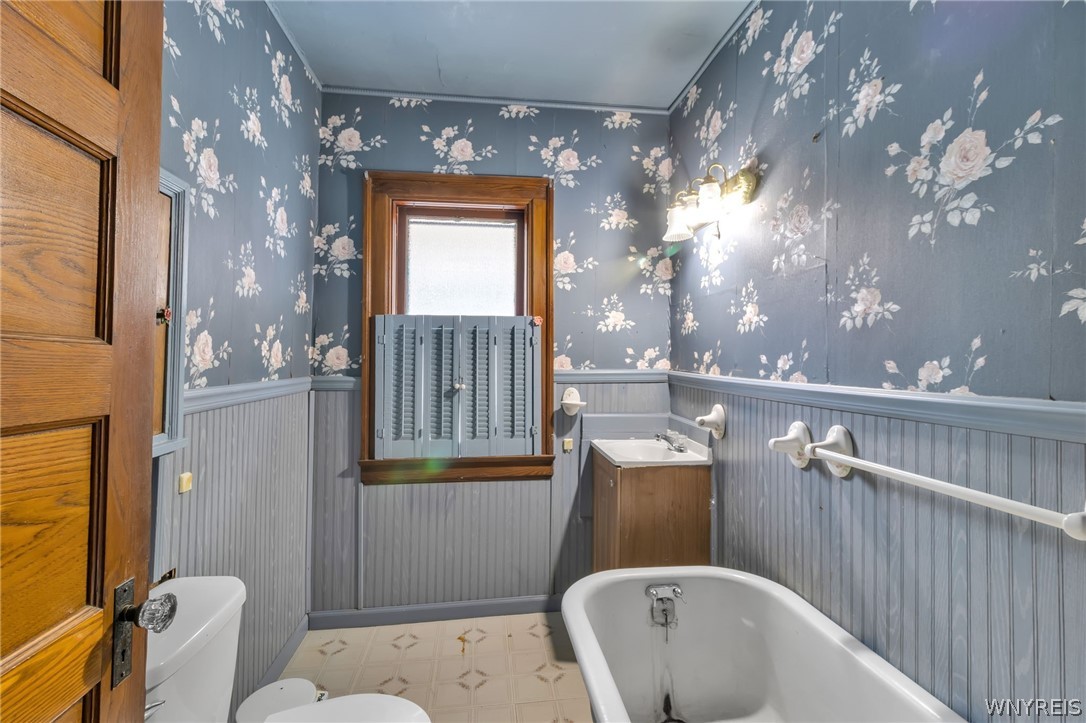 177 Riverside Avenue Buffalo, NY 14207 - Photo 11 of 24