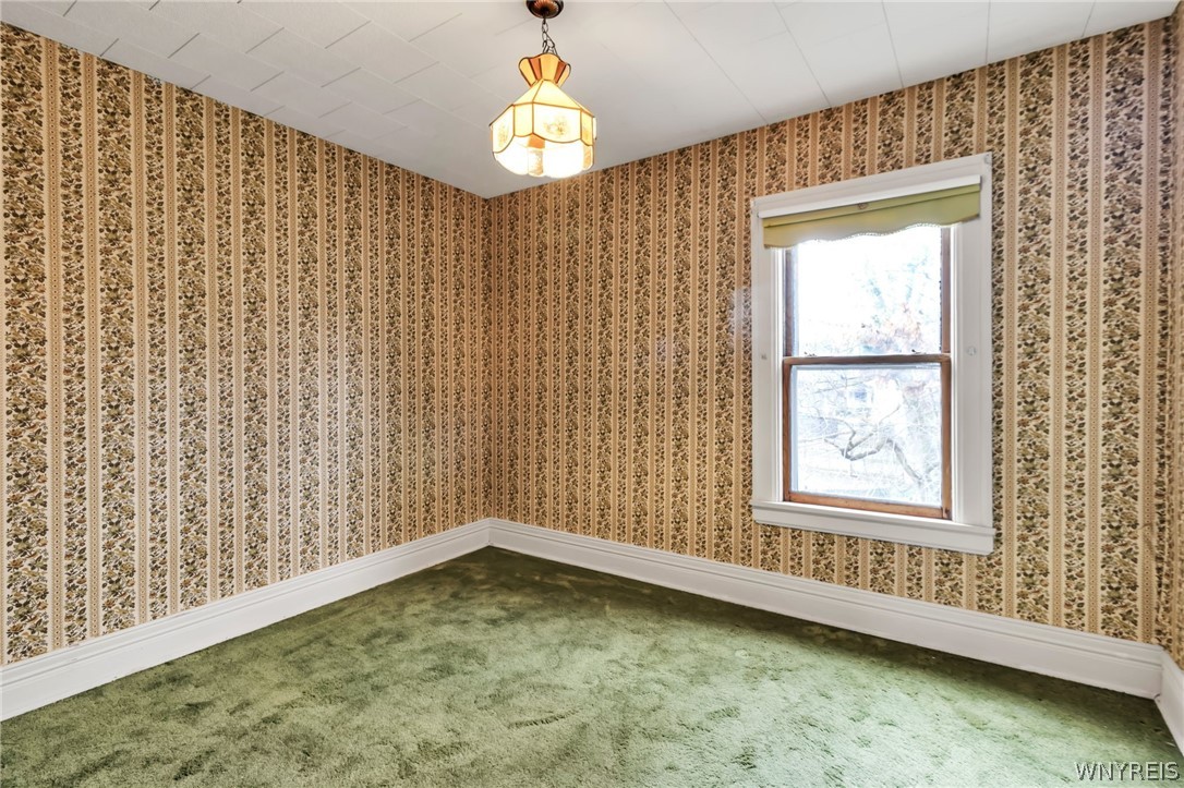 177 Riverside Avenue Buffalo, NY 14207 - Photo 12 of 24