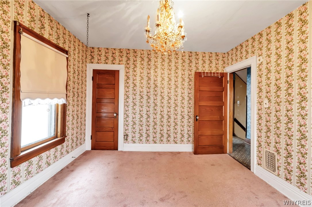 177 Riverside Avenue Buffalo, NY 14207 - Photo 13 of 24