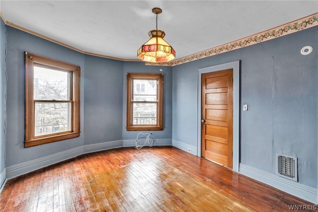 177 Riverside Avenue Buffalo, NY 14207 - Photo 17 of 24