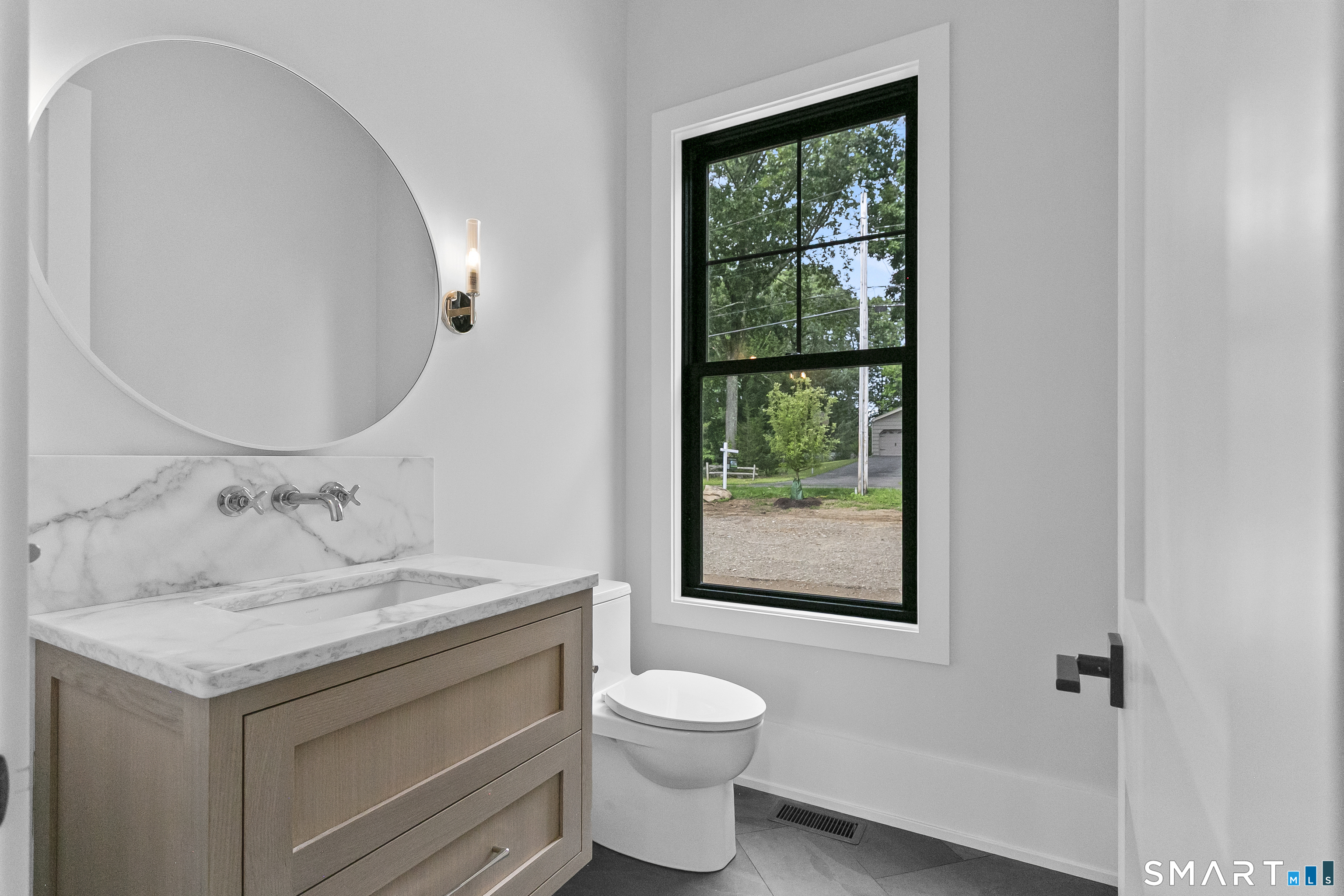 110 Porters Hill Road Trumbull, CT 06611 - Photo 19 of 39 Gallery Image 19