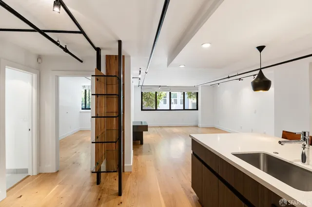 $5,000 | 1875 Mission Street, Unit 109, San Francisco, CA 94103