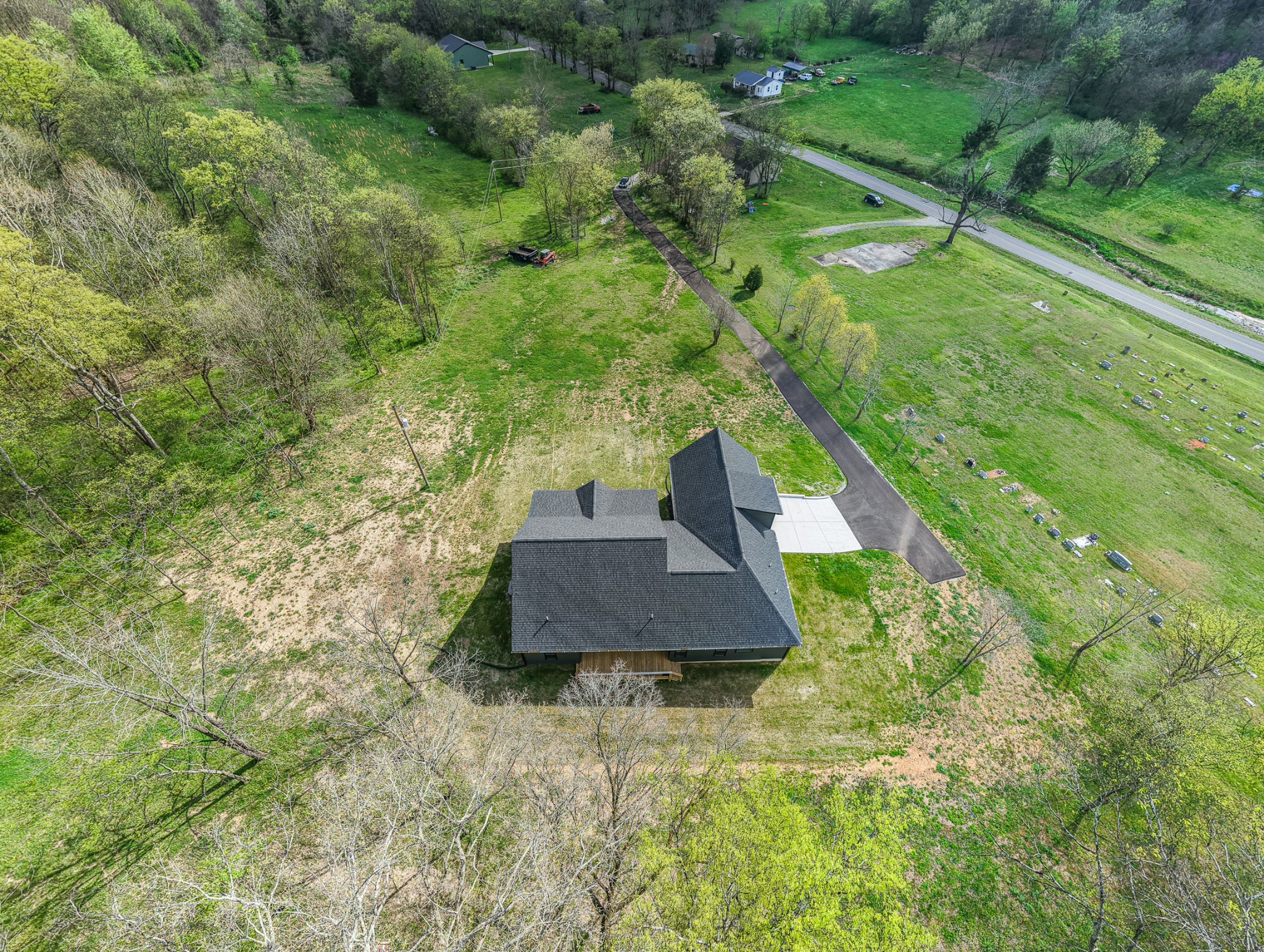 8415 West Sheepneck Road Mount Pleasant, TN 38474 - Photo 39 of 40