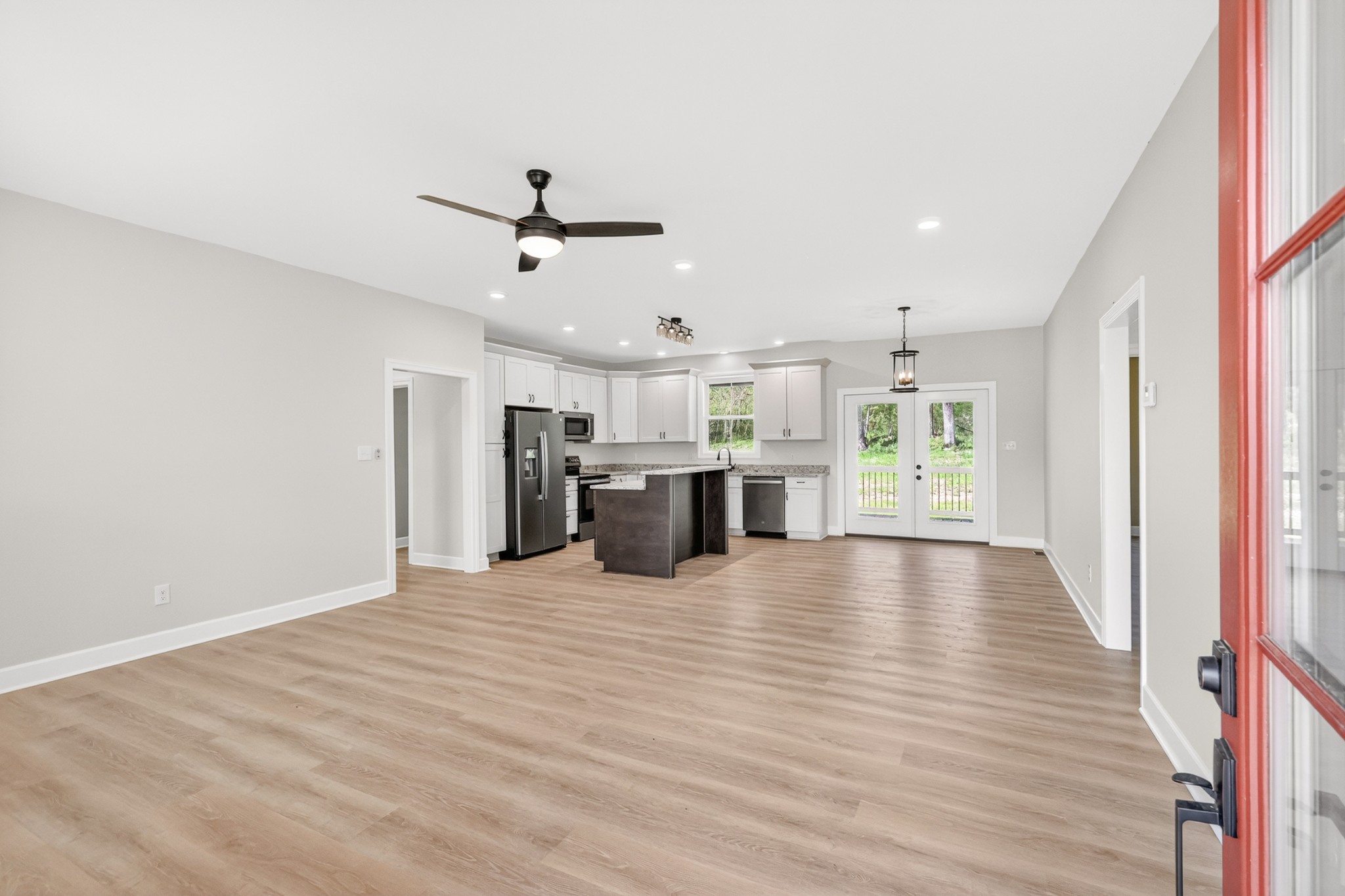 8415 West Sheepneck Road Mount Pleasant, TN 38474 - Photo 9 of 40