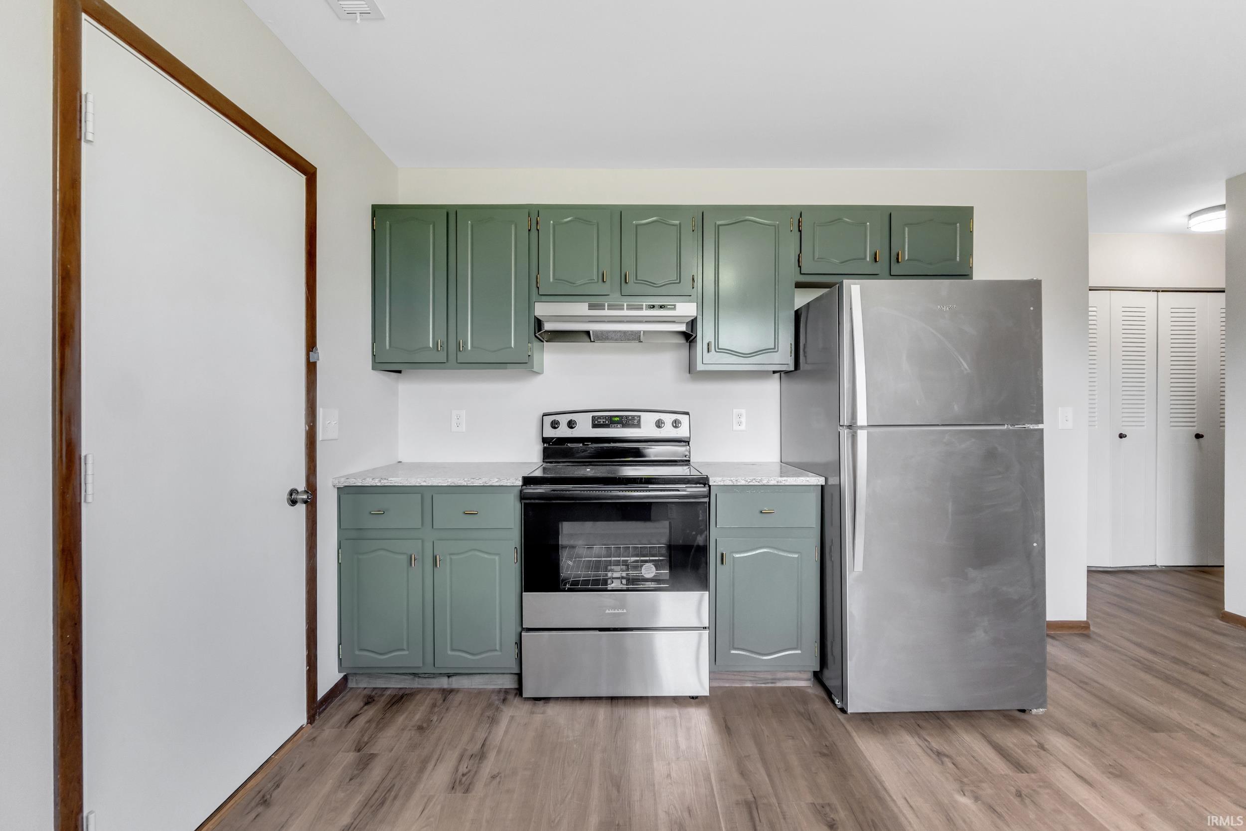 8917 Hemphill Drive Fort Wayne, IN 46819 - Photo 12 of 36