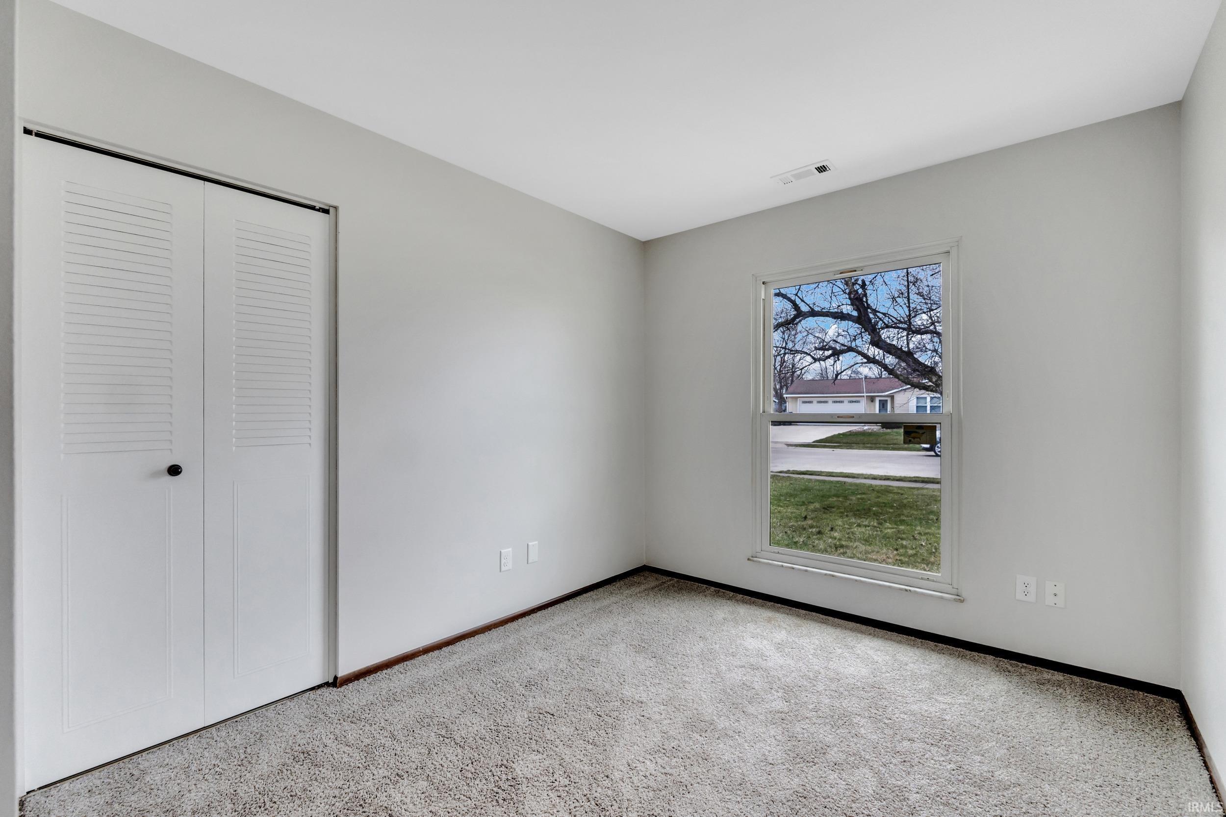 8917 Hemphill Drive Fort Wayne, IN 46819 - Photo 20 of 36