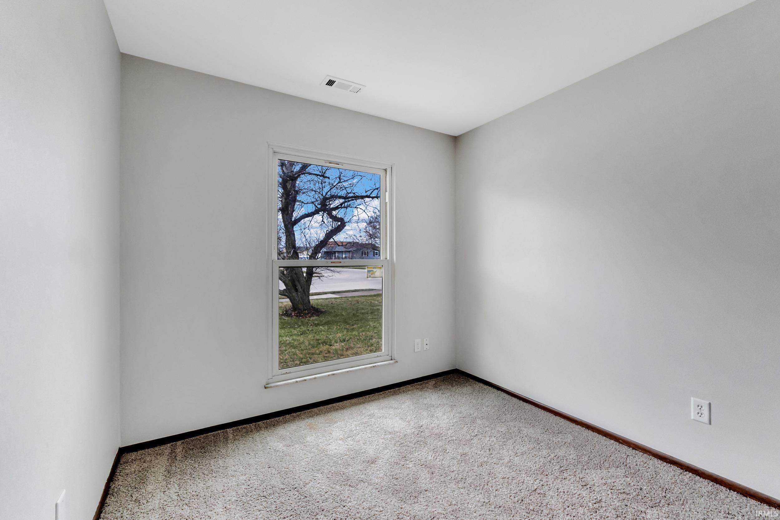 8917 Hemphill Drive Fort Wayne, IN 46819 - Photo 22 of 36