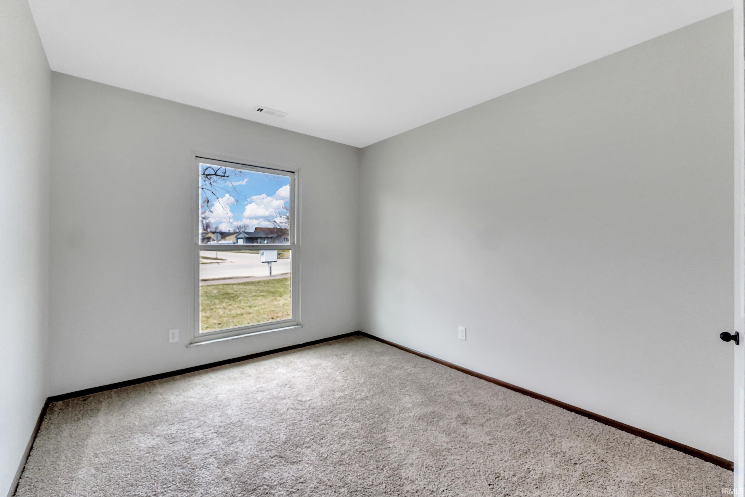 8917 Hemphill Drive Fort Wayne, IN 46819 - Photo 23 of 36