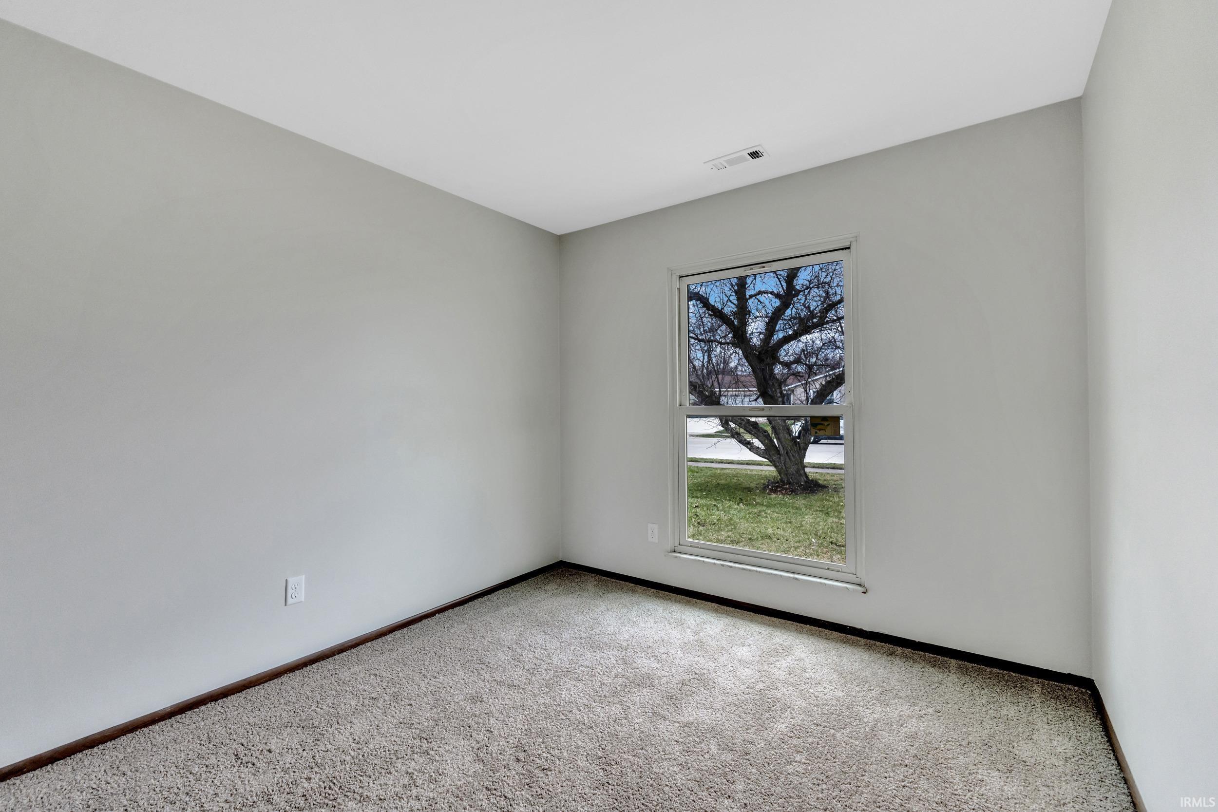 8917 Hemphill Drive Fort Wayne, IN 46819 - Photo 25 of 36