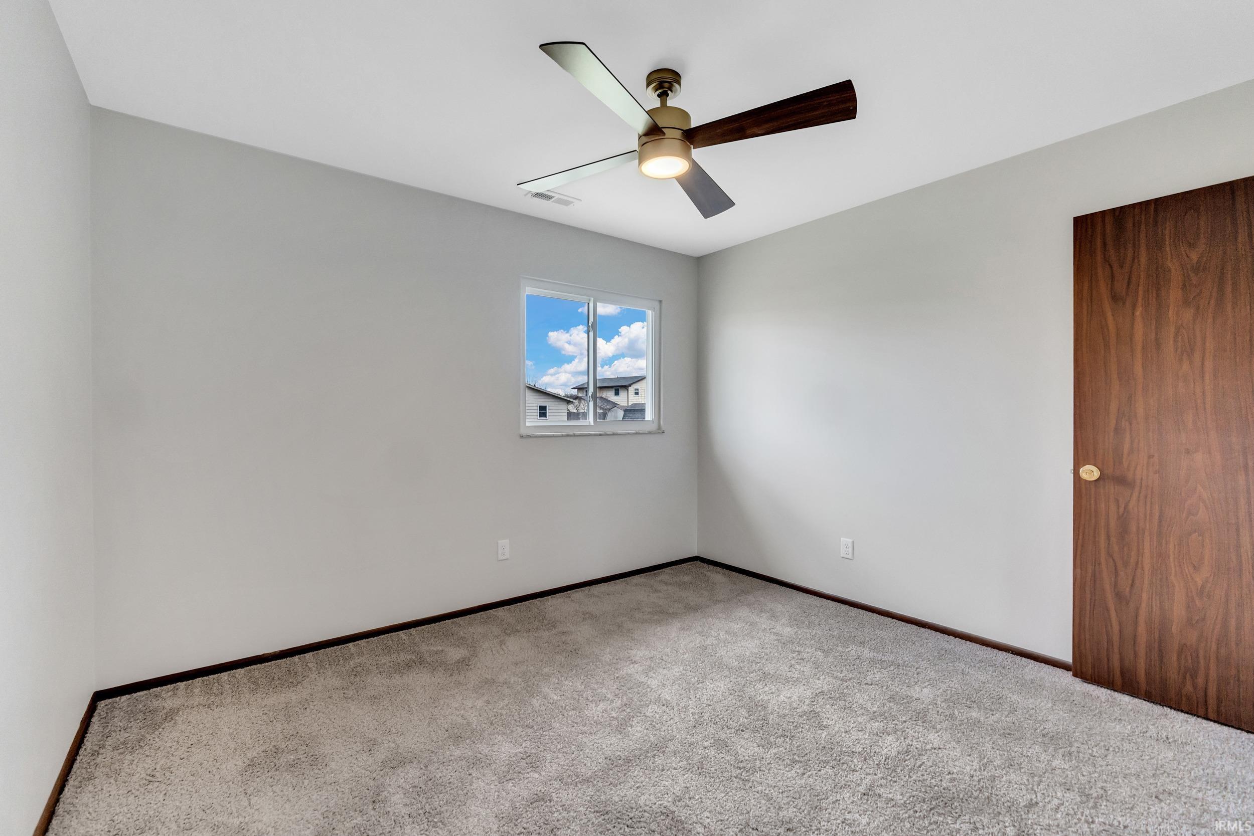 8917 Hemphill Drive Fort Wayne, IN 46819 - Photo 28 of 36