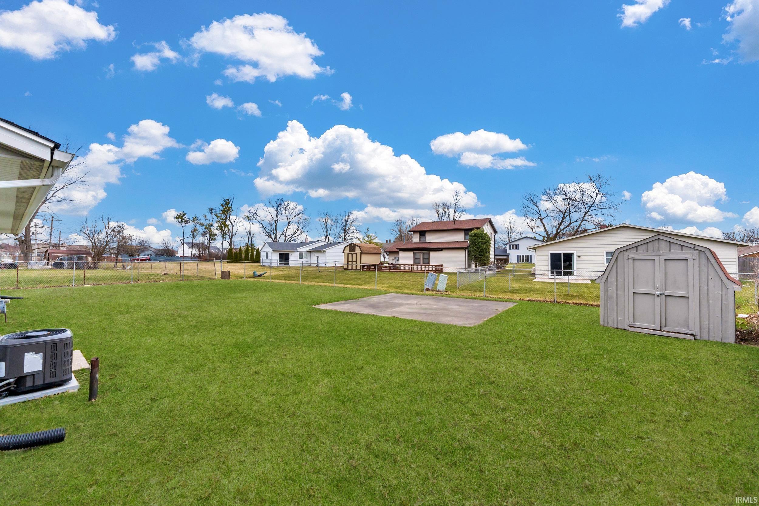 8917 Hemphill Drive Fort Wayne, IN 46819 - Photo 30 of 36