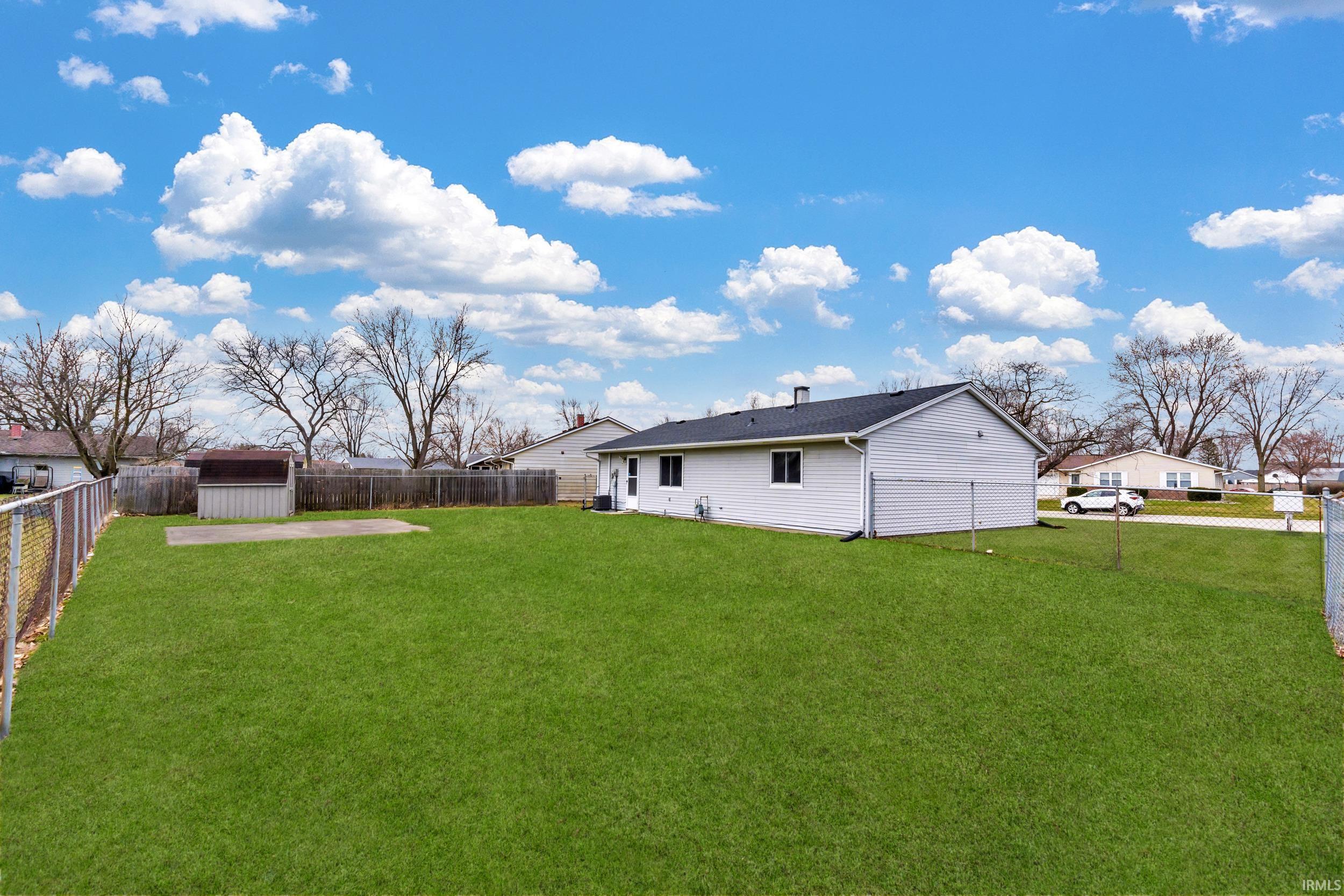 8917 Hemphill Drive Fort Wayne, IN 46819 - Photo 35 of 36