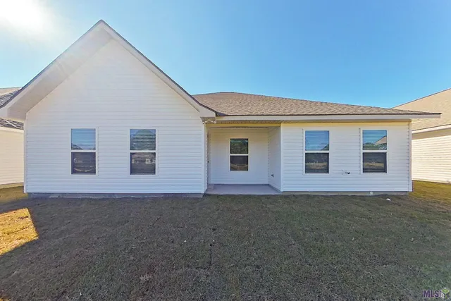 $1,985 | 8041 Hendrick Drive, Baton Rouge, LA 70817